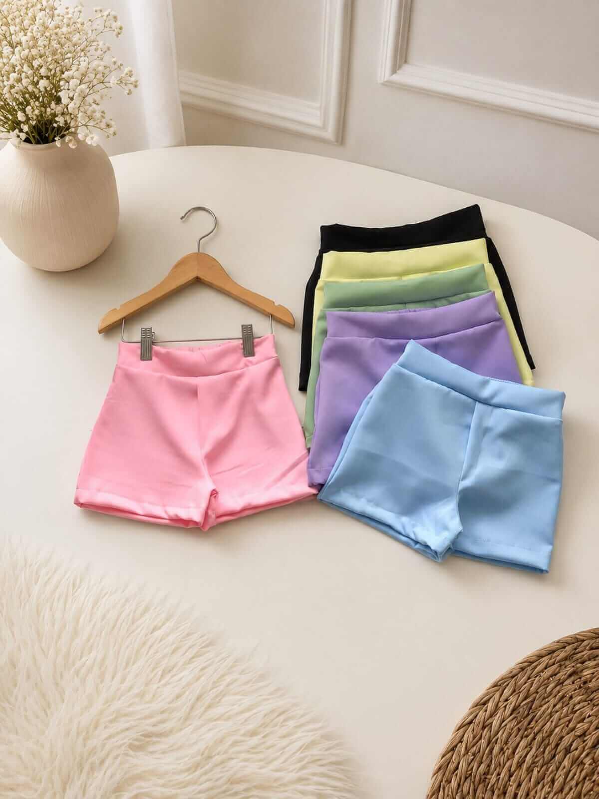 GRADE SHORT SOCIAL CAROLAY